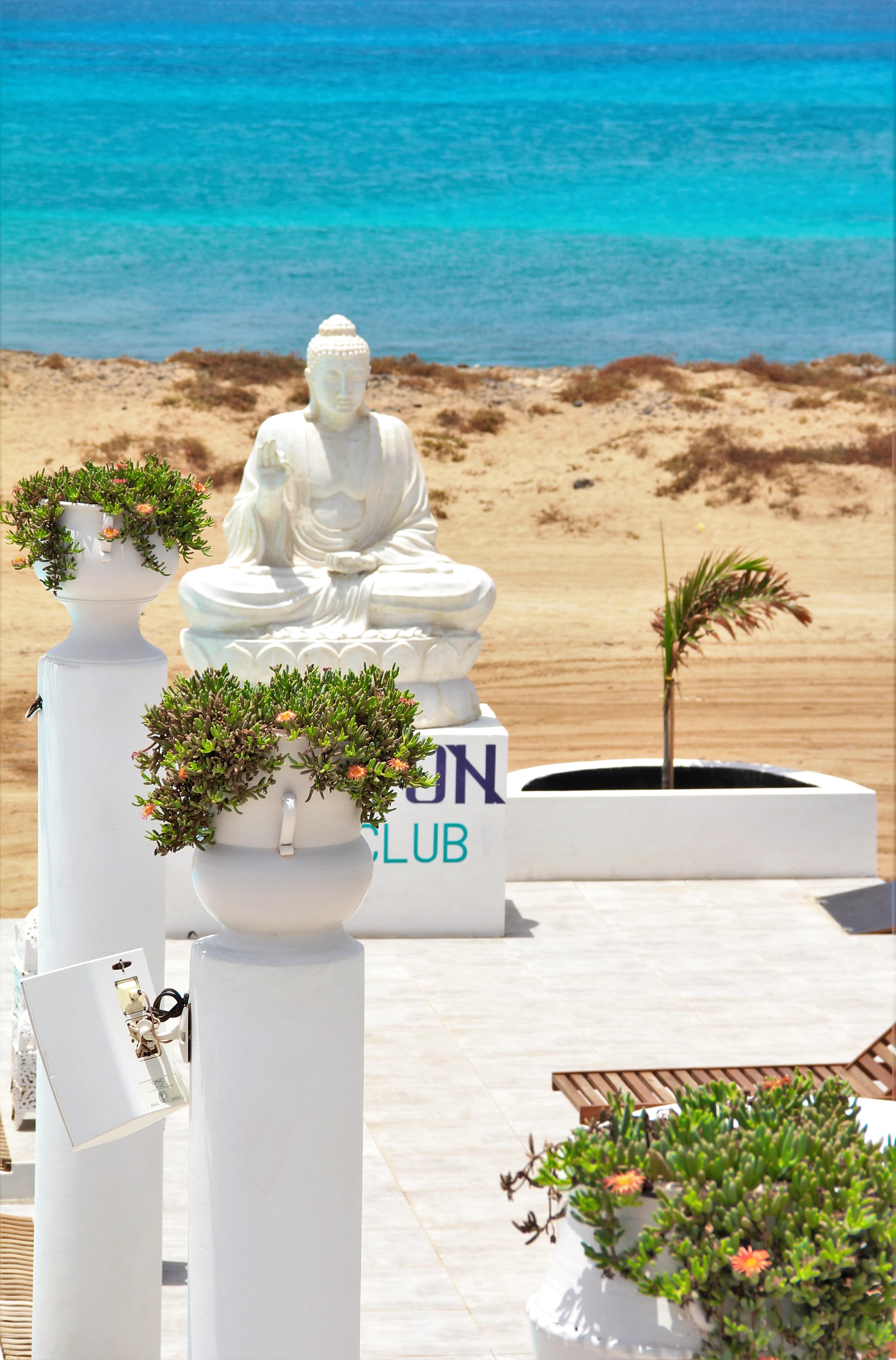 Hotel Livvo Budha Beach Santa Maria Esterno foto