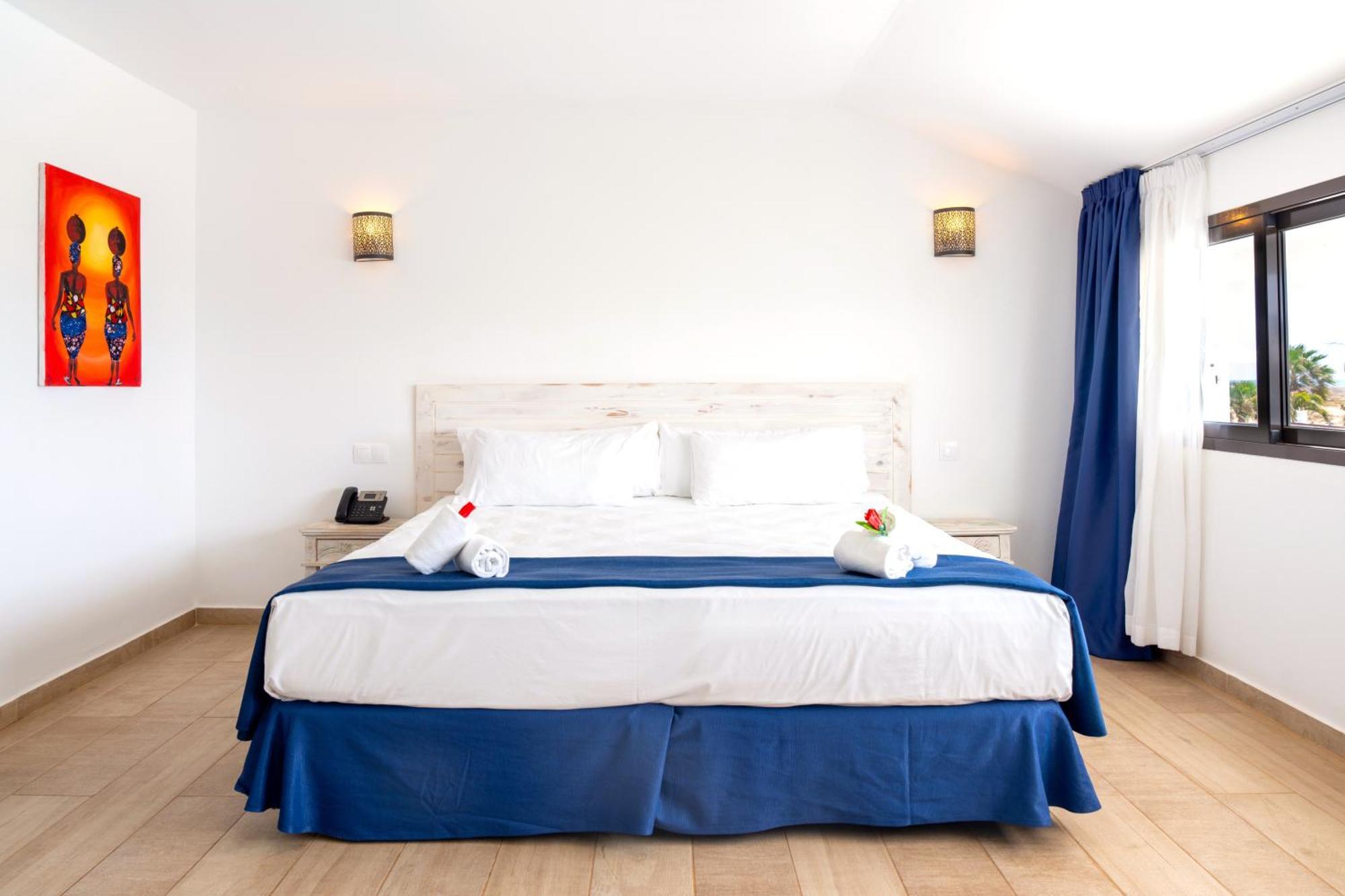 Hotel Livvo Budha Beach Santa Maria Esterno foto