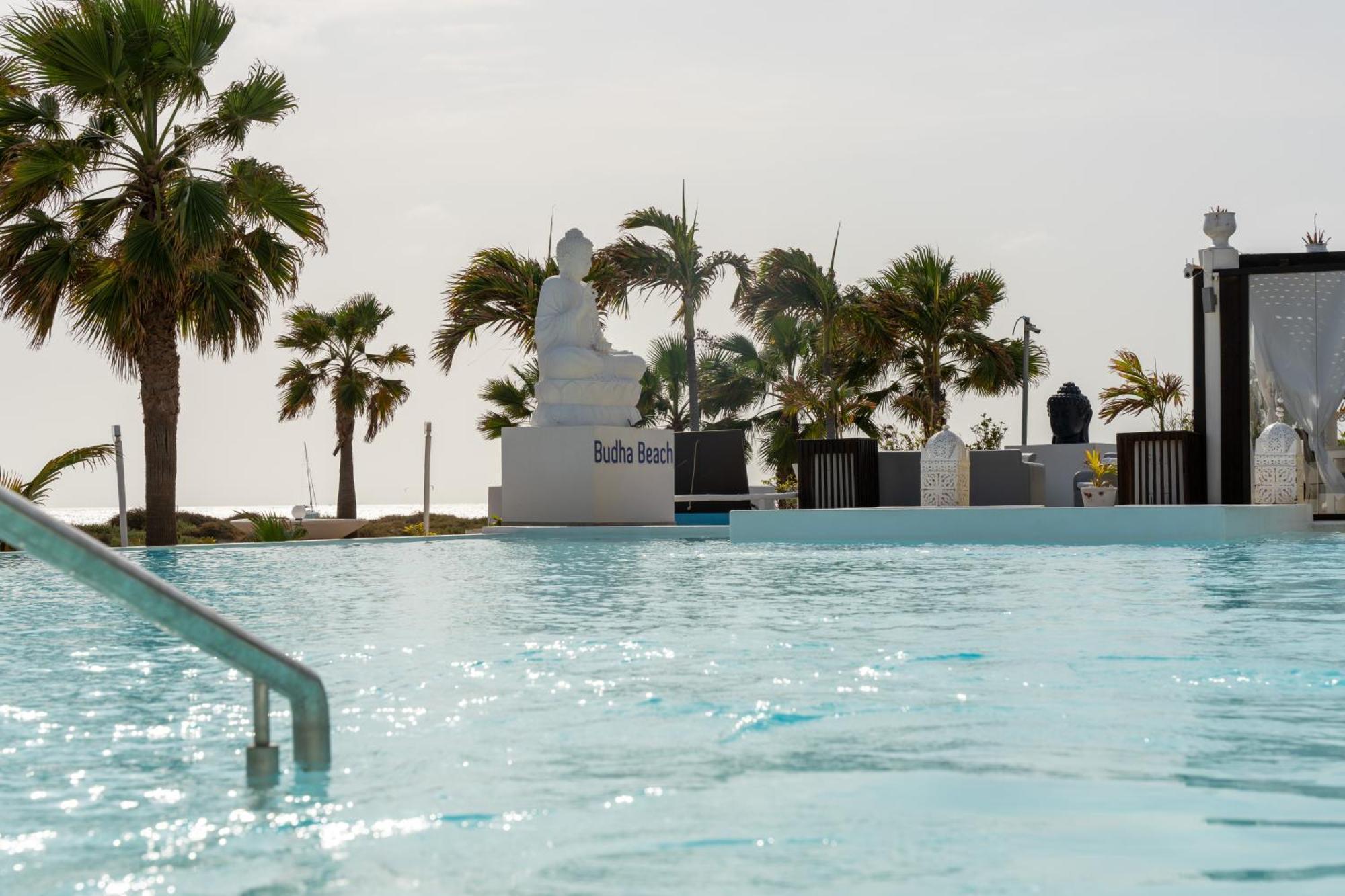 Hotel Livvo Budha Beach Santa Maria Esterno foto