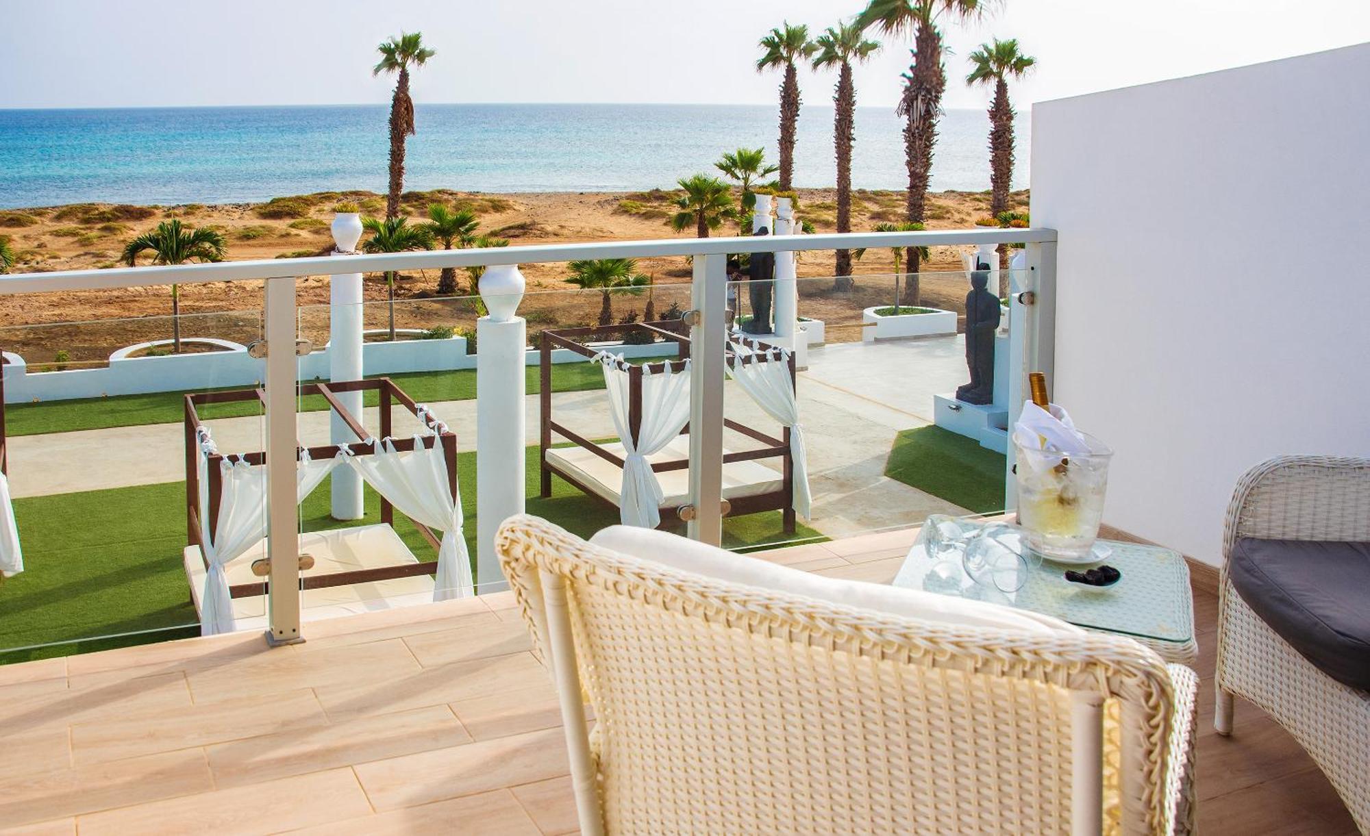 Hotel Livvo Budha Beach Santa Maria Camera foto