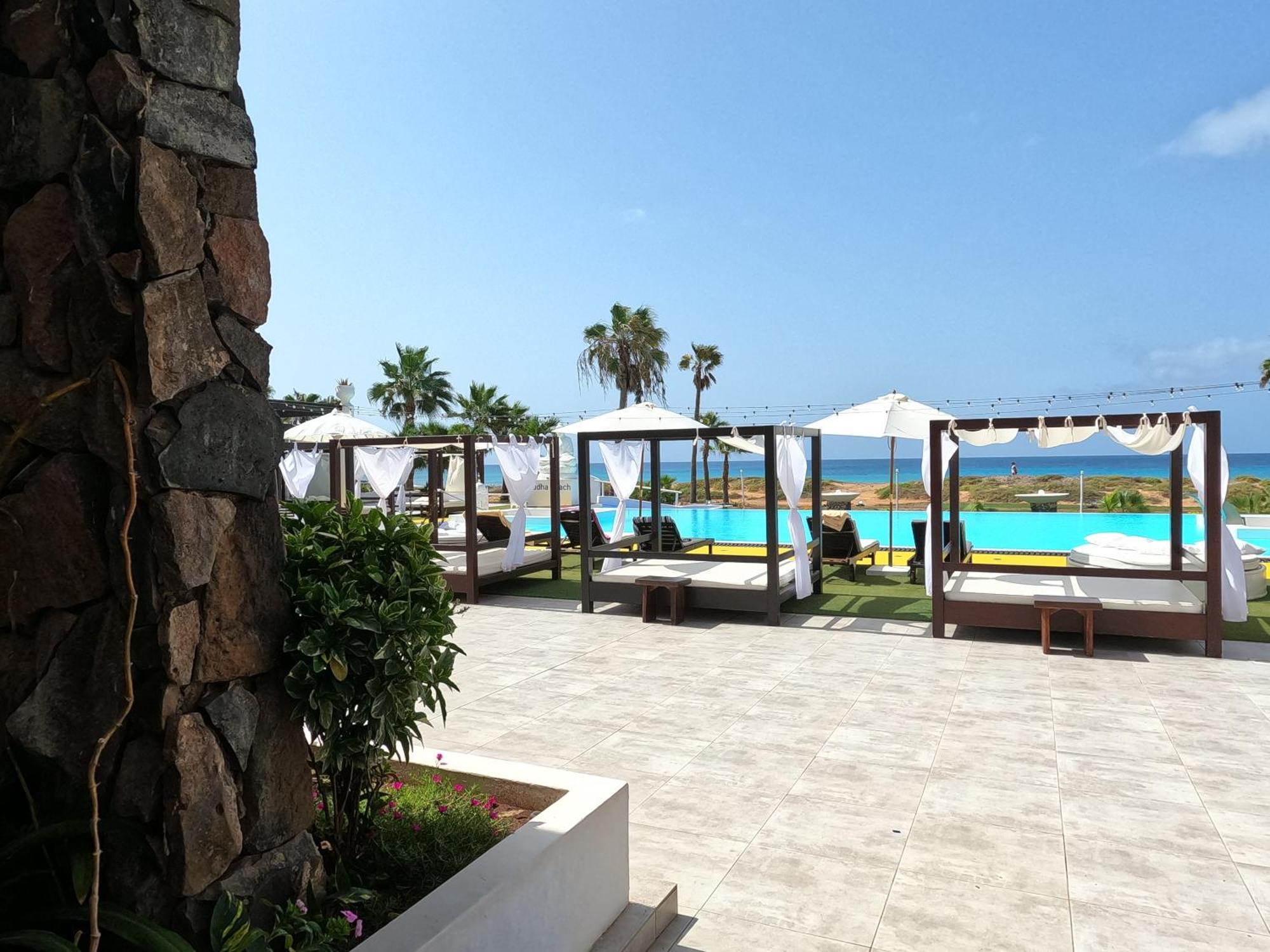 Hotel Livvo Budha Beach Santa Maria Esterno foto
